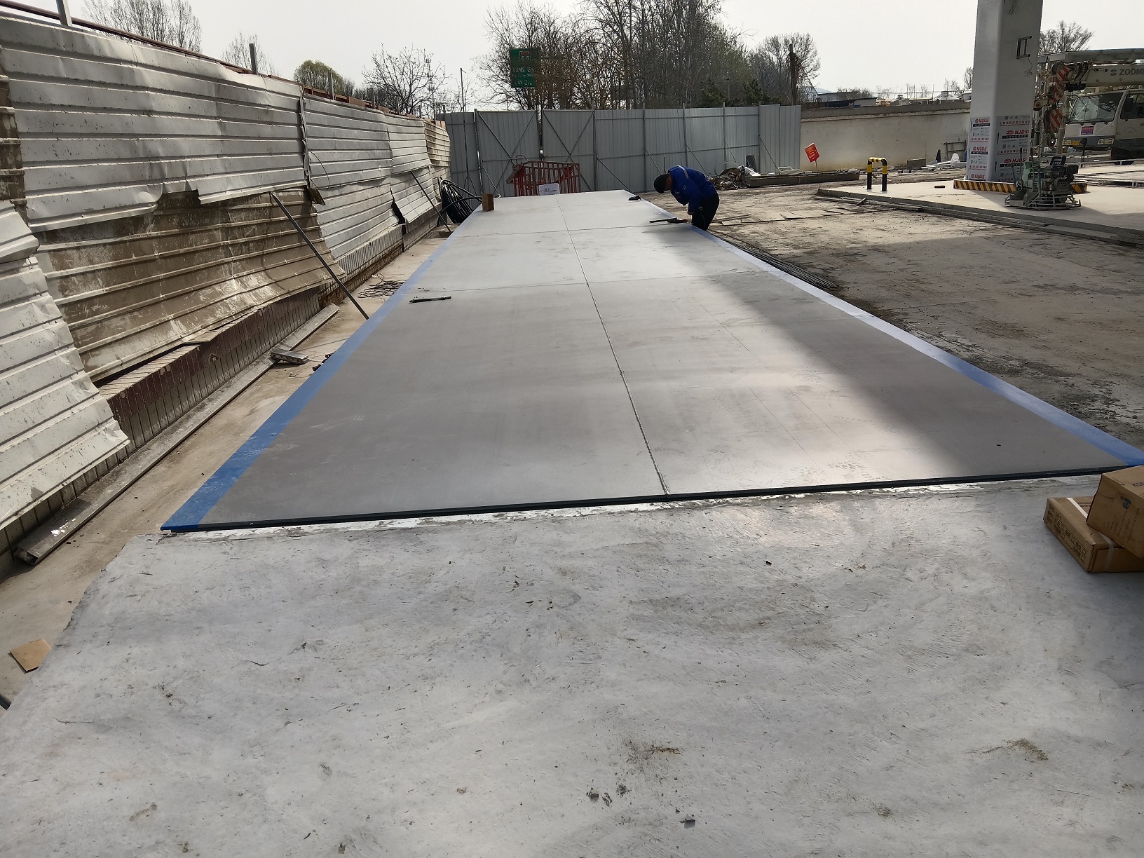 ����Դ��������վ150��3*18�׵ذ����ŵ�λ